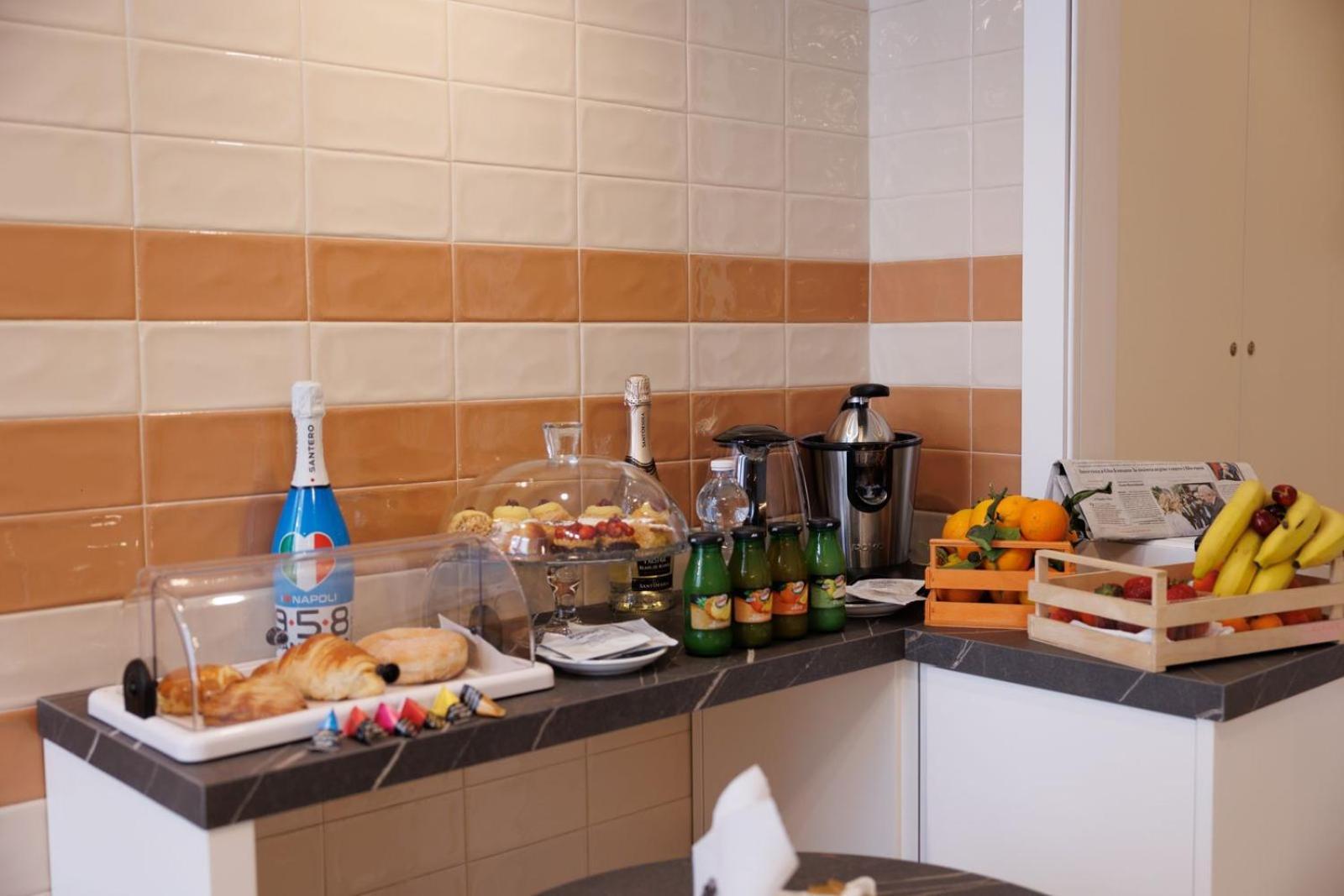 Maria Maruzzella B&B Luxury Suites Naples Extérieur photo