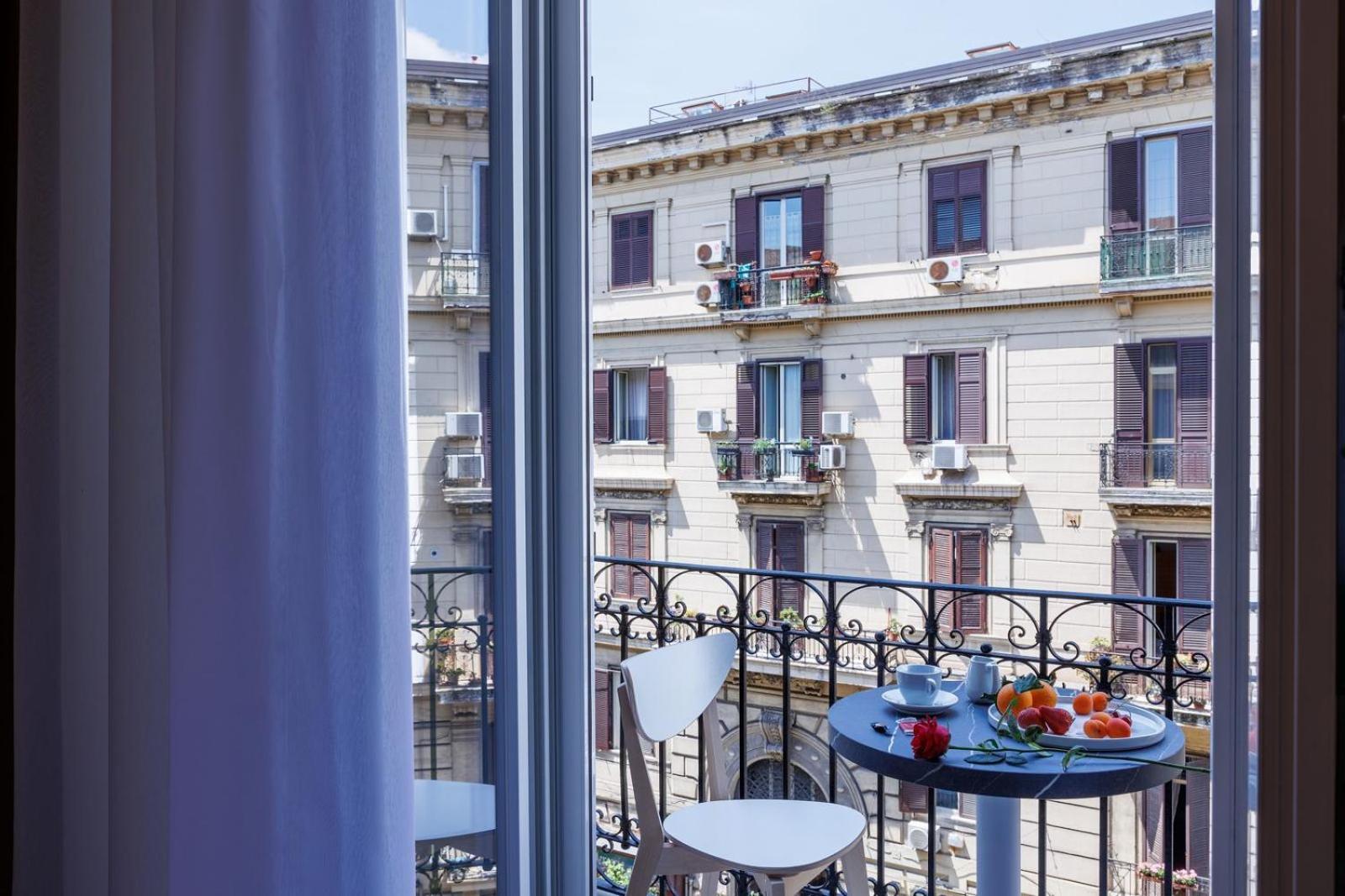 Maria Maruzzella B&B Luxury Suites Naples Extérieur photo