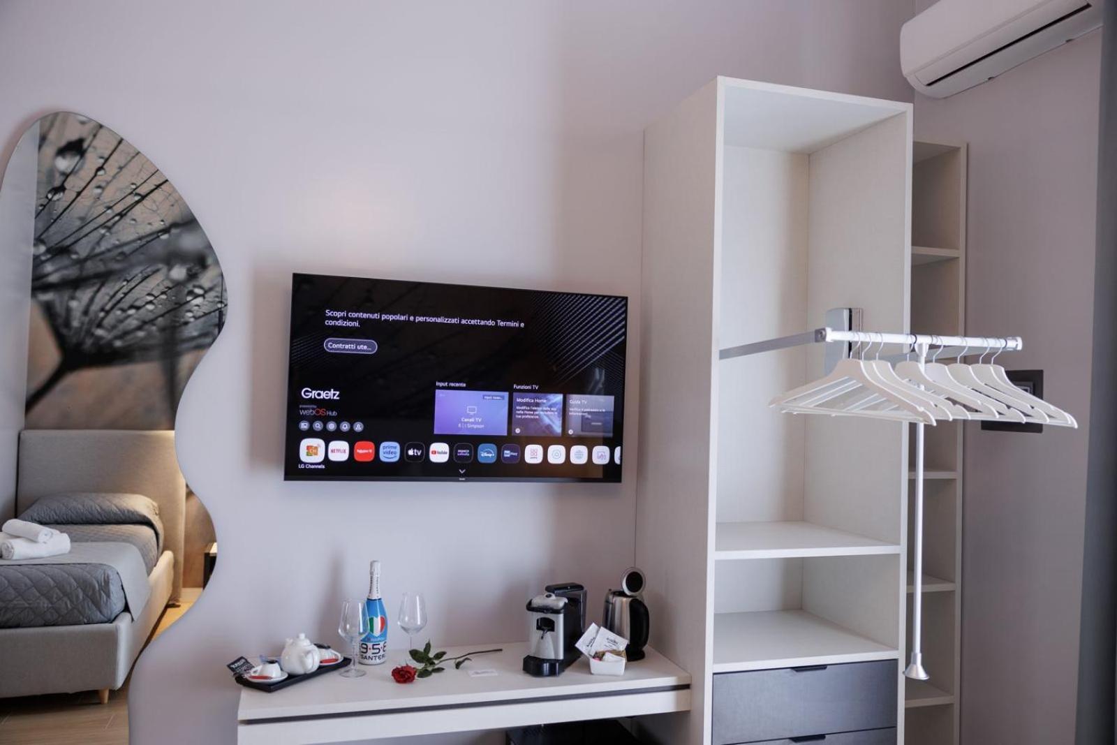 Maria Maruzzella B&B Luxury Suites Naples Extérieur photo